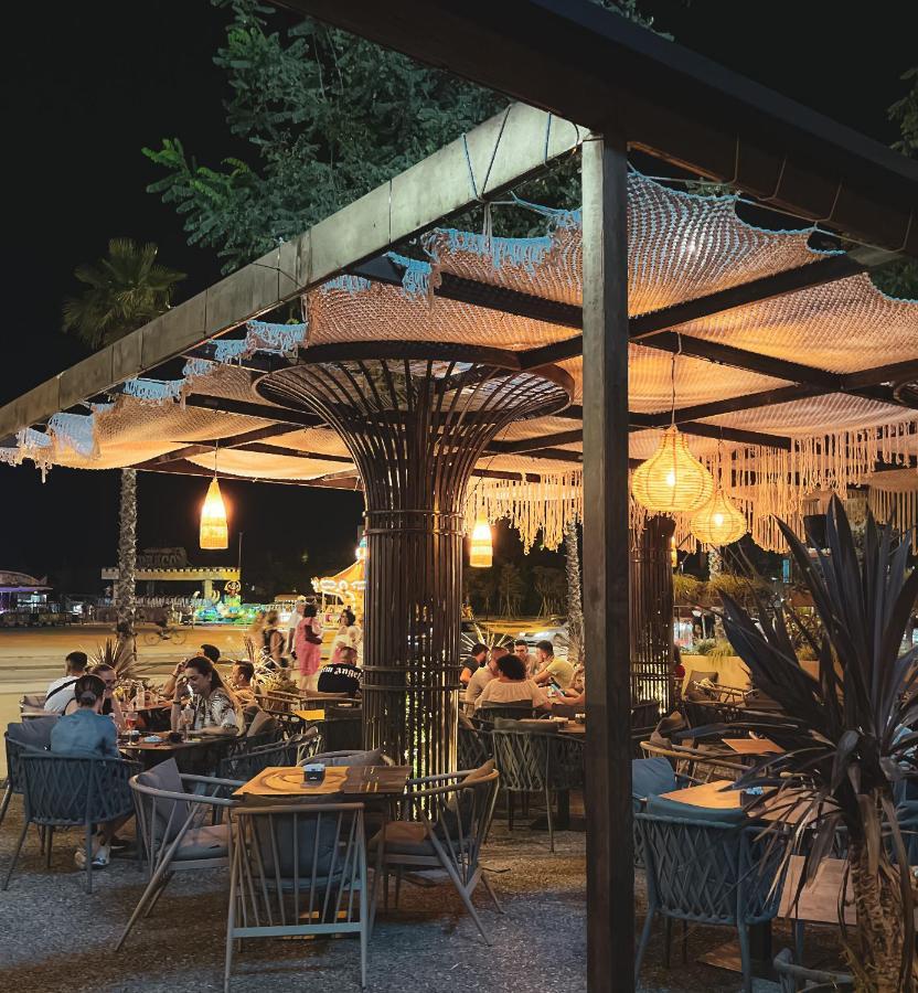 Hotel Brooklyn Vlore Ngoại thất bức ảnh