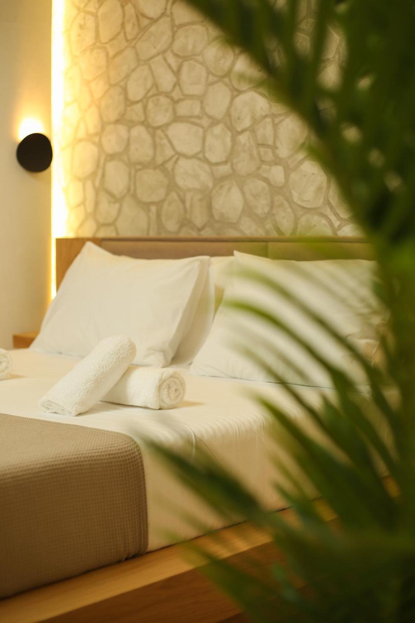 Hotel Brooklyn Vlore Ngoại thất bức ảnh