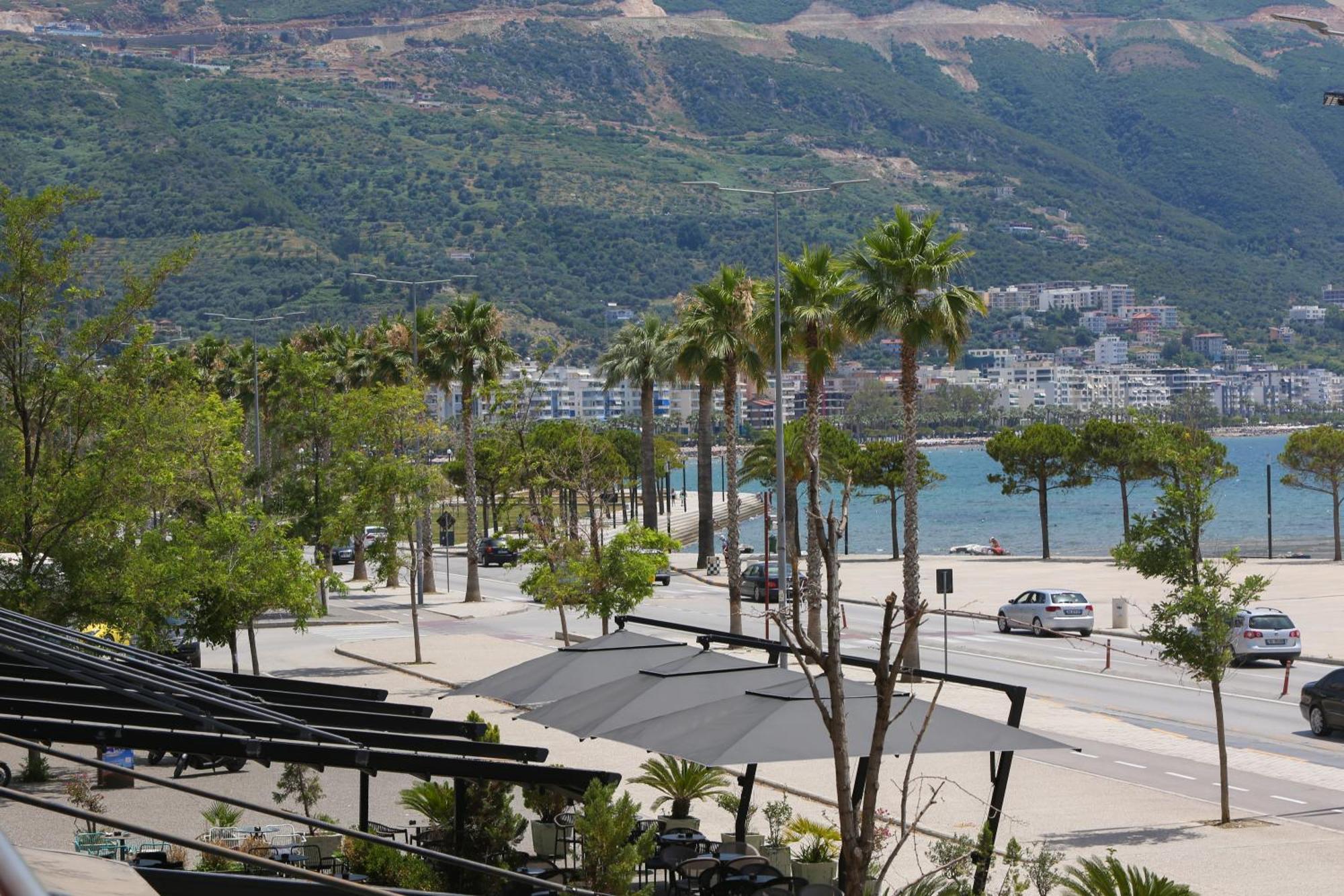 Hotel Brooklyn Vlore Ngoại thất bức ảnh