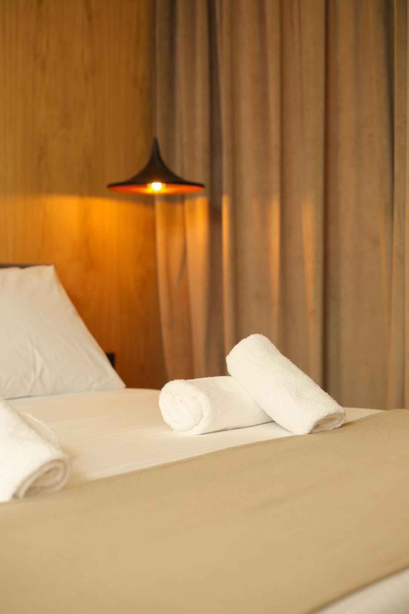 Hotel Brooklyn Vlore Ngoại thất bức ảnh