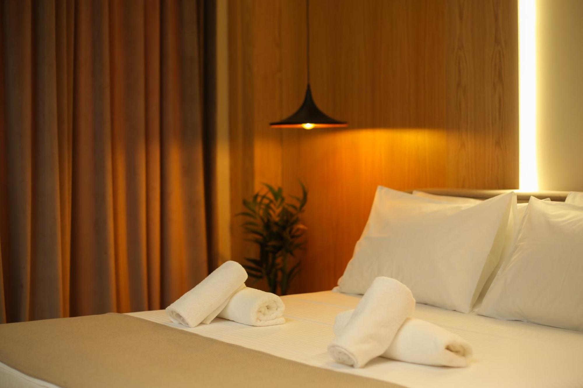 Hotel Brooklyn Vlore Ngoại thất bức ảnh