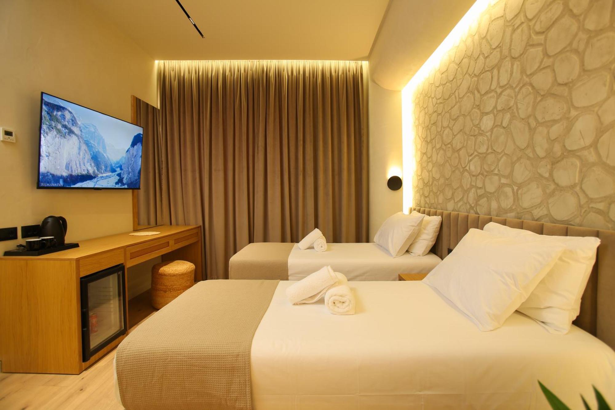 Hotel Brooklyn Vlore Ngoại thất bức ảnh